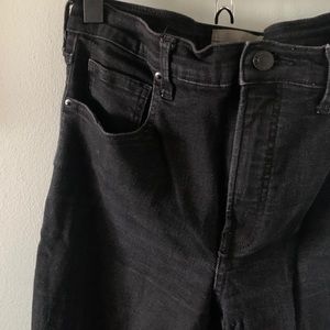 Everlane black high rise skinny jeans